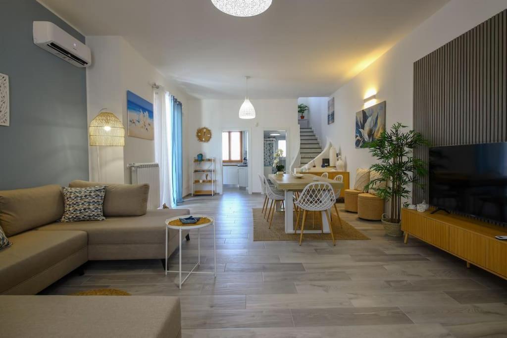 Villa Vera, Accesso Al Mare, Vista Castello, Ac Brindisi Dış mekan fotoğraf